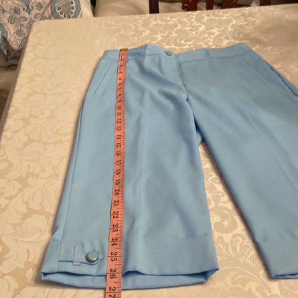 Izod Golf Blue Bermuda Shorts Side Zip & Pockets Flat Front Size 6. - Picture 1 of 7